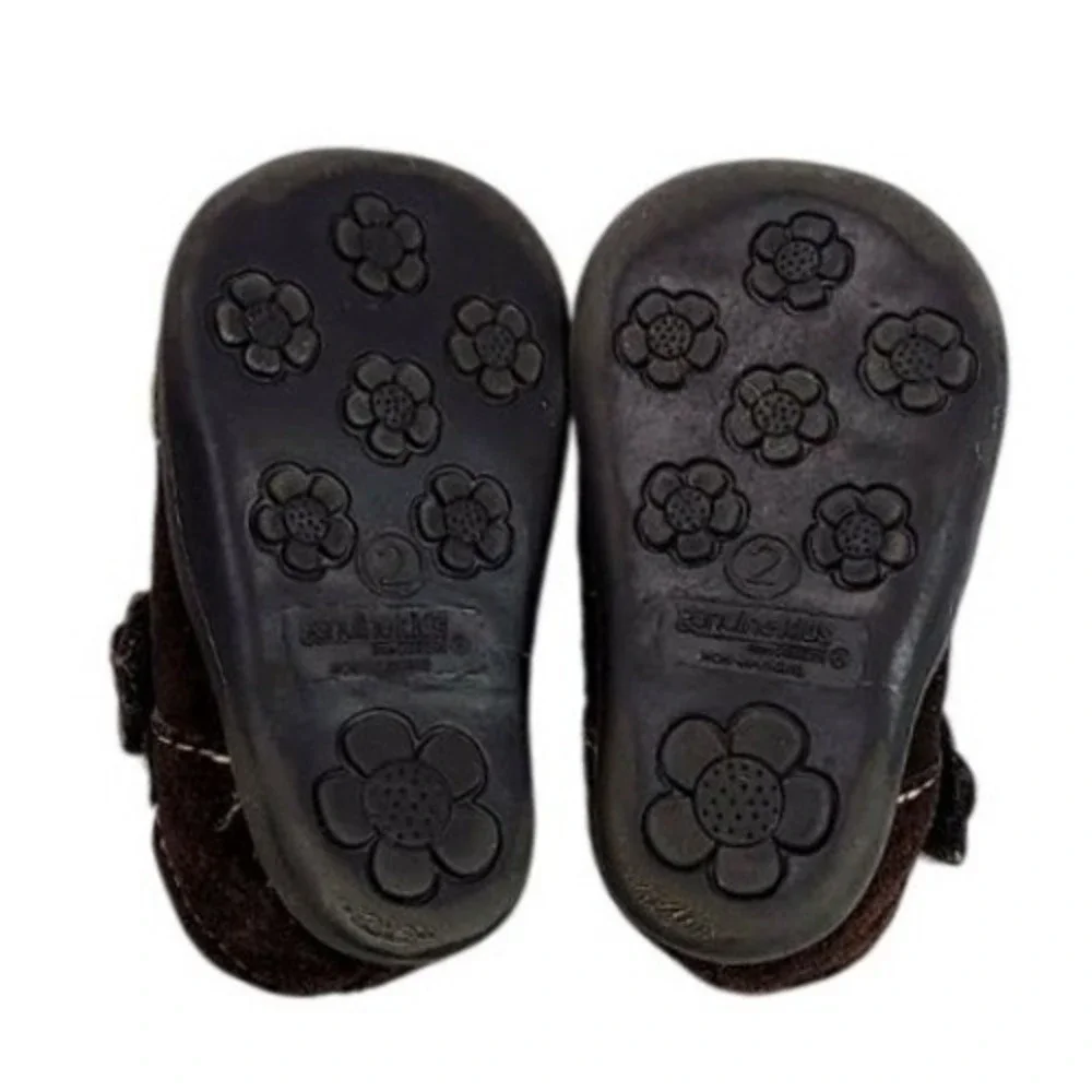 Genuine Kids By Oshkosh Brown Suede Flower Mary Jane Toddler Shoes‎ Size 2